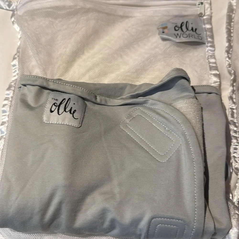 Set of 2 Ollie World Baby Swaddle in Gray